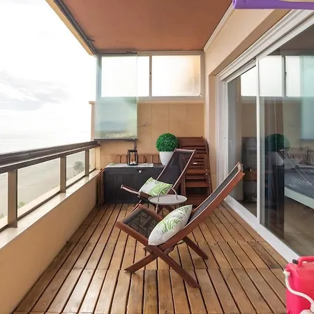 Seaside In アパート エステポナ